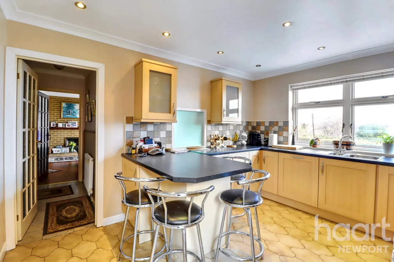Trinity View, Newport, NP18, photo 9