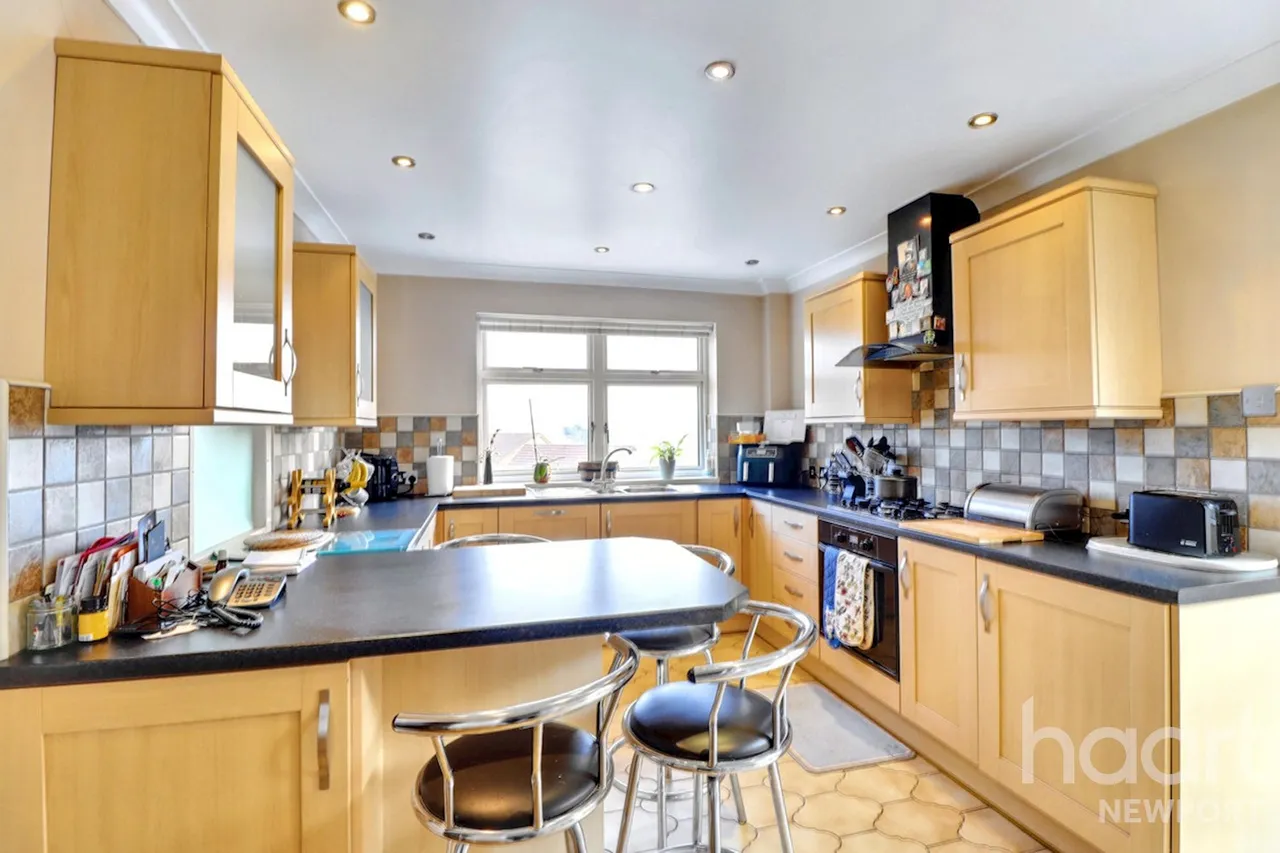 Trinity View, Newport, NP18, photo 8