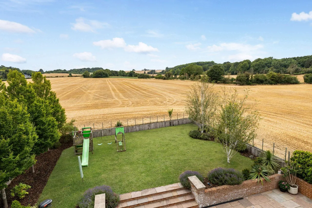West Street, Lilley, Hertfordshire, LU2 8LH, photo 6