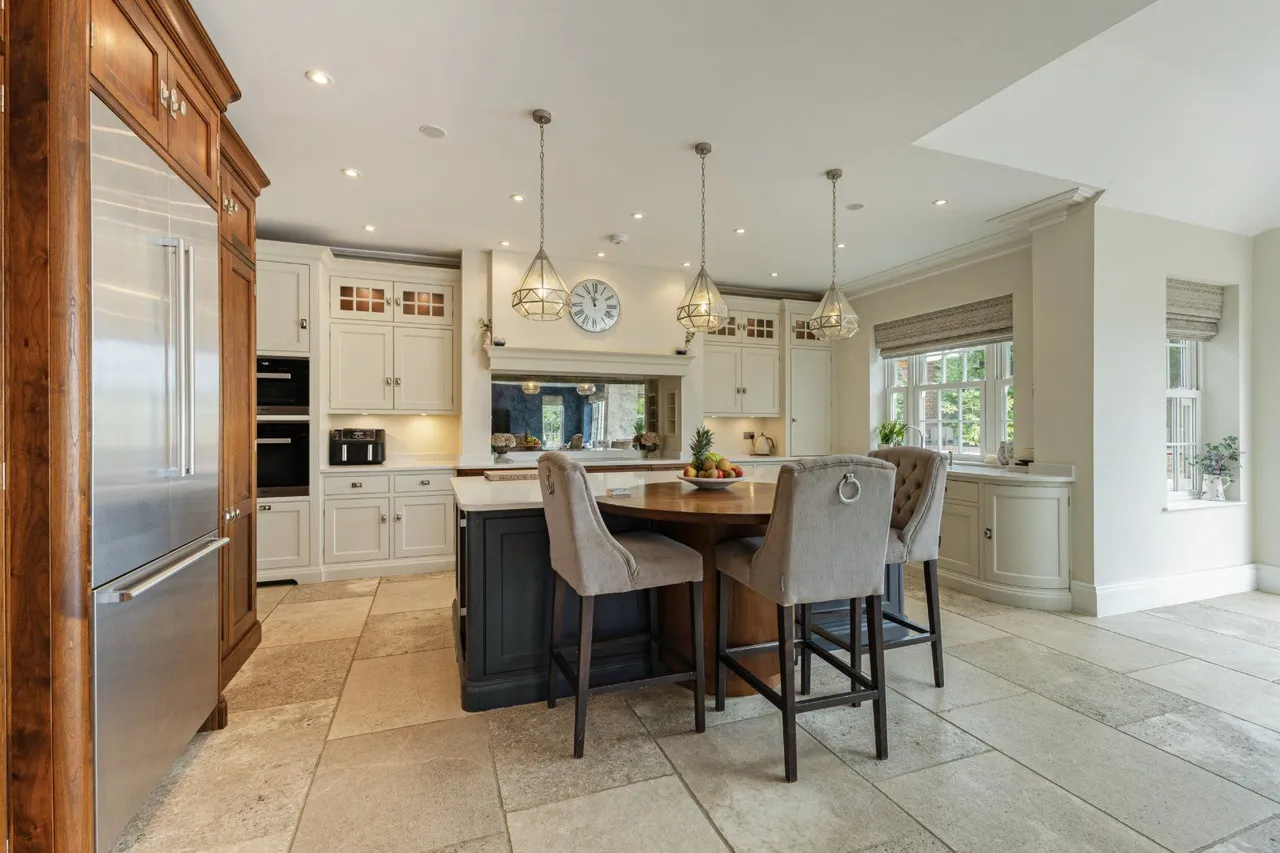 West Street, Lilley, Hertfordshire, LU2 8LH, photo 8