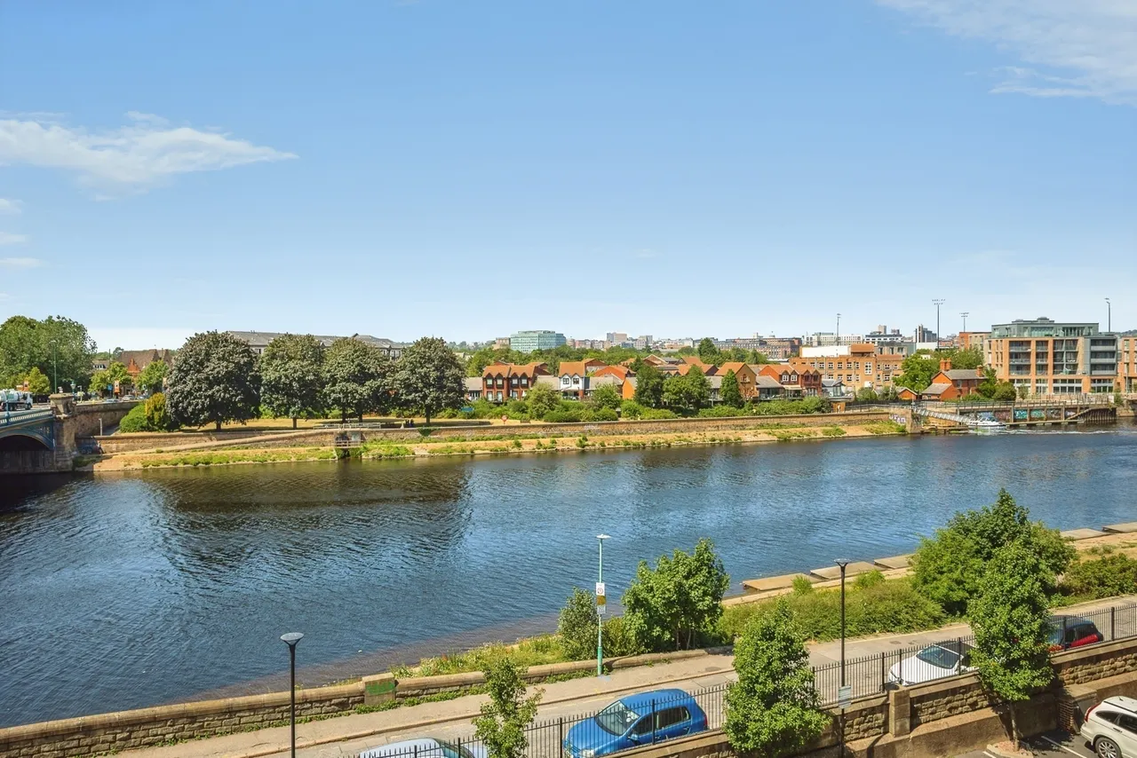 West Bridgford, NG2, photo 12