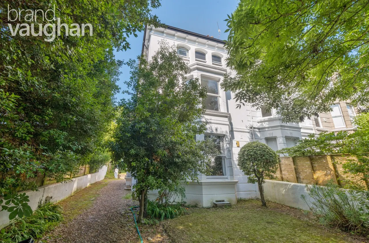 2 bed flat to rent, Clermont Terrace, Brighton, BN1