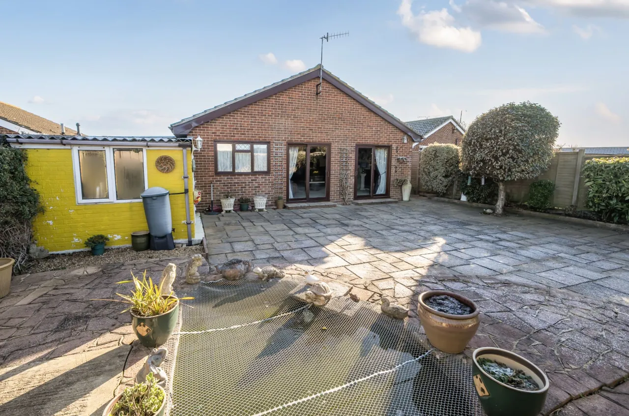 Roundstone Way, Selsey, PO20, photo 12