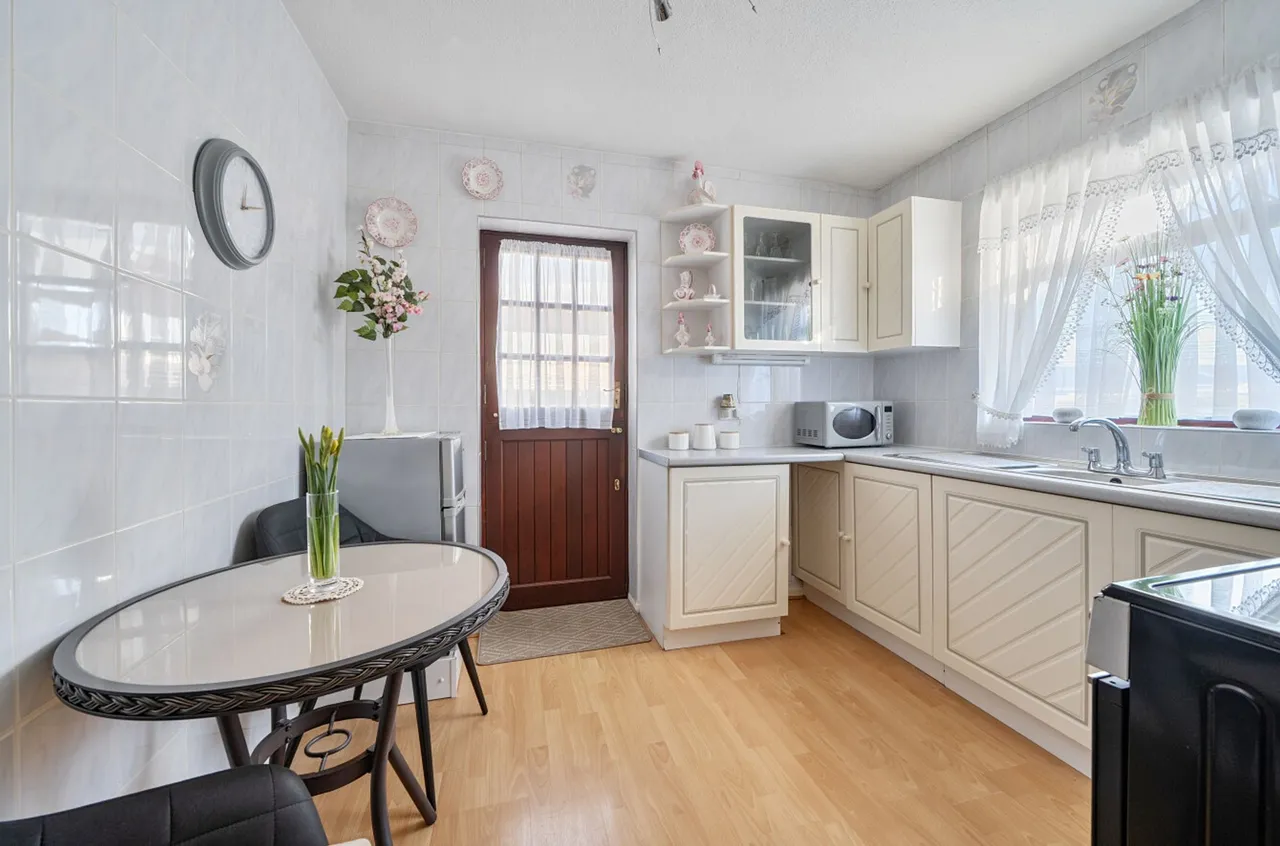 Roundstone Way, Selsey, PO20, photo 5