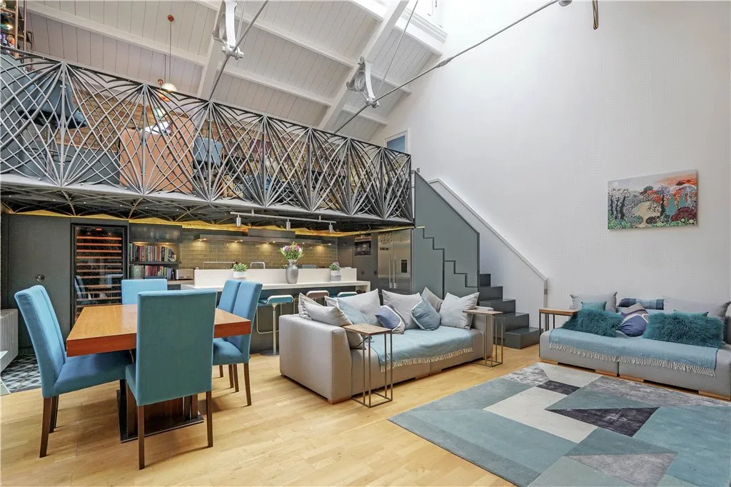 2 bed flat for sale — Renforth Street, London, SE16