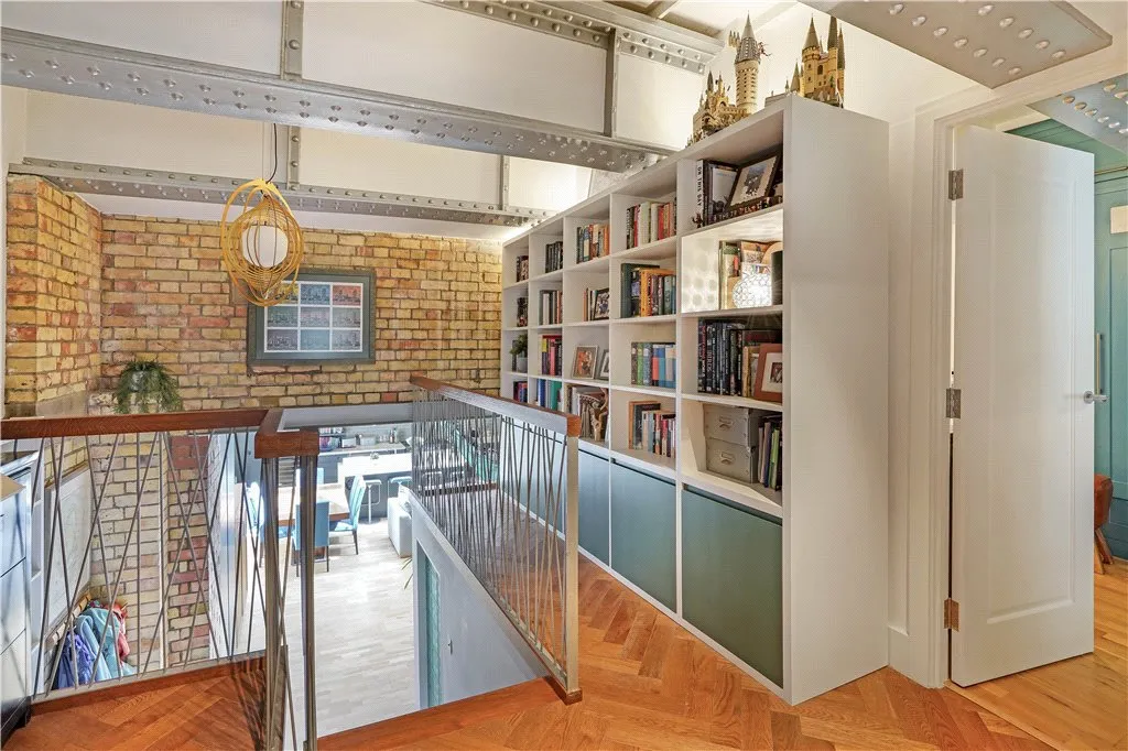 Renforth Street, London, SE16, photo 27