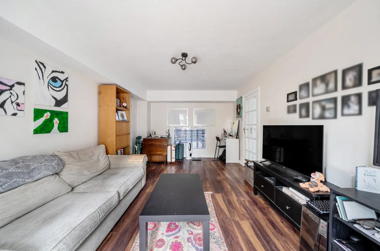 Lower Edgeborough Road, Guildford, GU1, photo 8