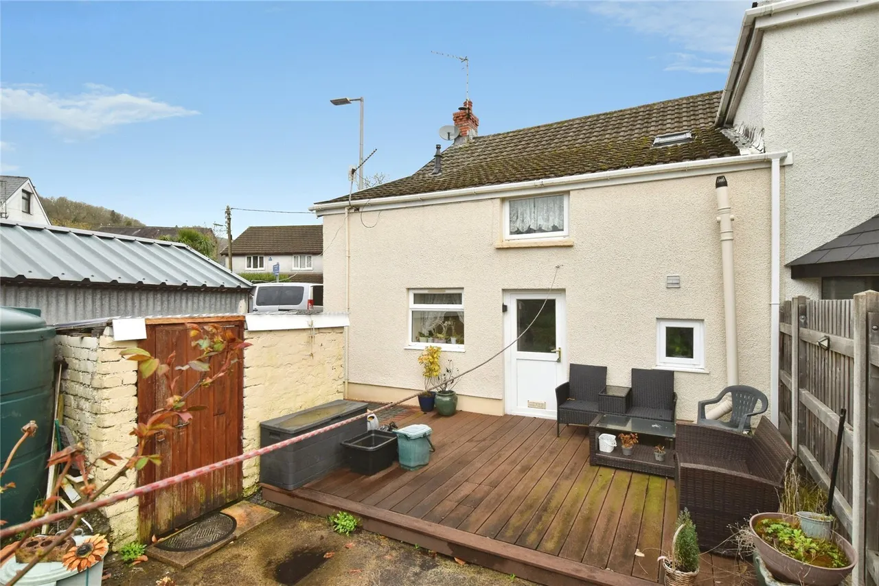 Orchard Street, Pontardawe, SA8, photo 15