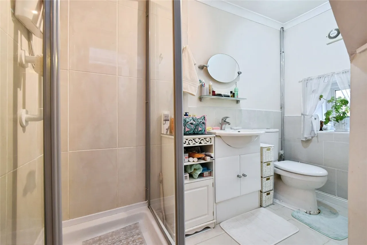 Orchard Street, Pontardawe, SA8, photo 9