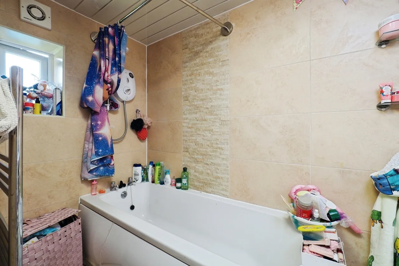 Scalford Drive, Wollaton, Nottingham, NG8, photo 18