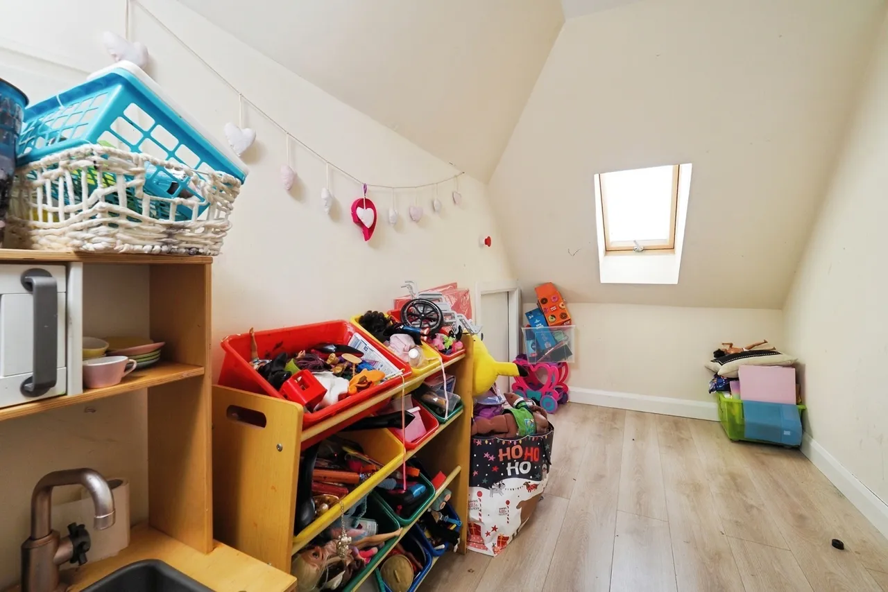 Scalford Drive, Wollaton, Nottingham, NG8, photo 17