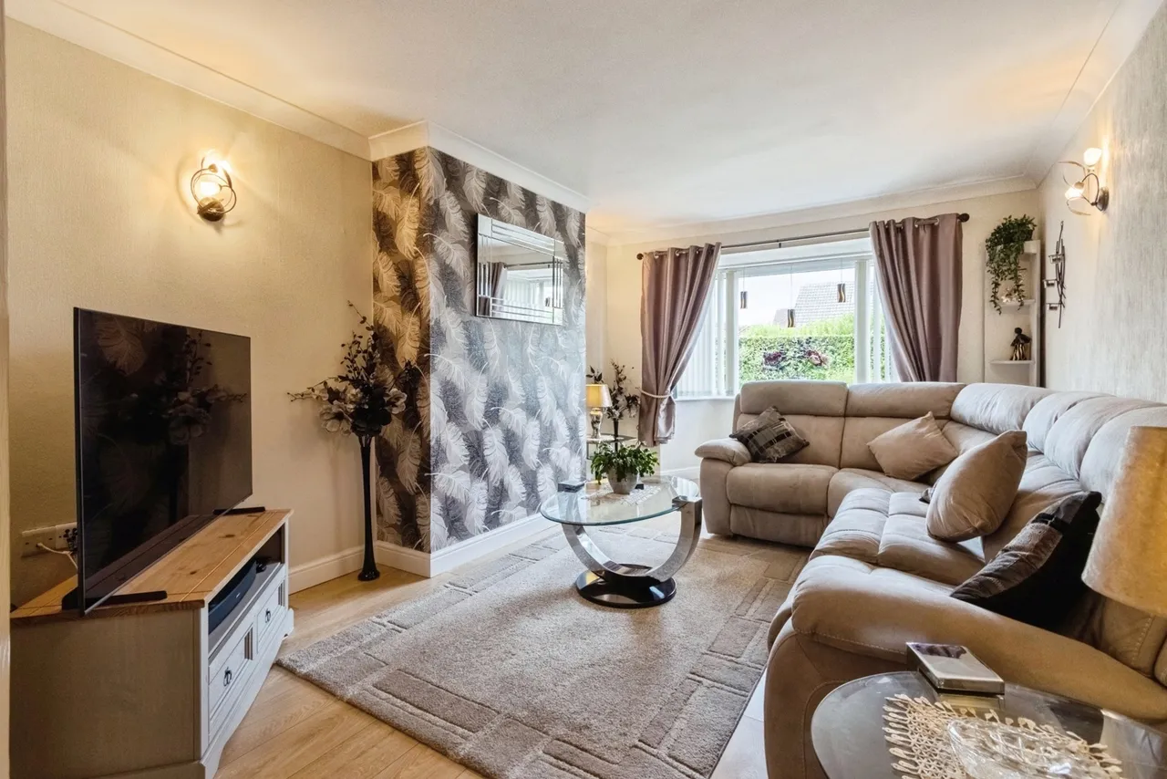 Orchard Drive, WAKEFIELD, West Yorkshire, WF4, photo 4
