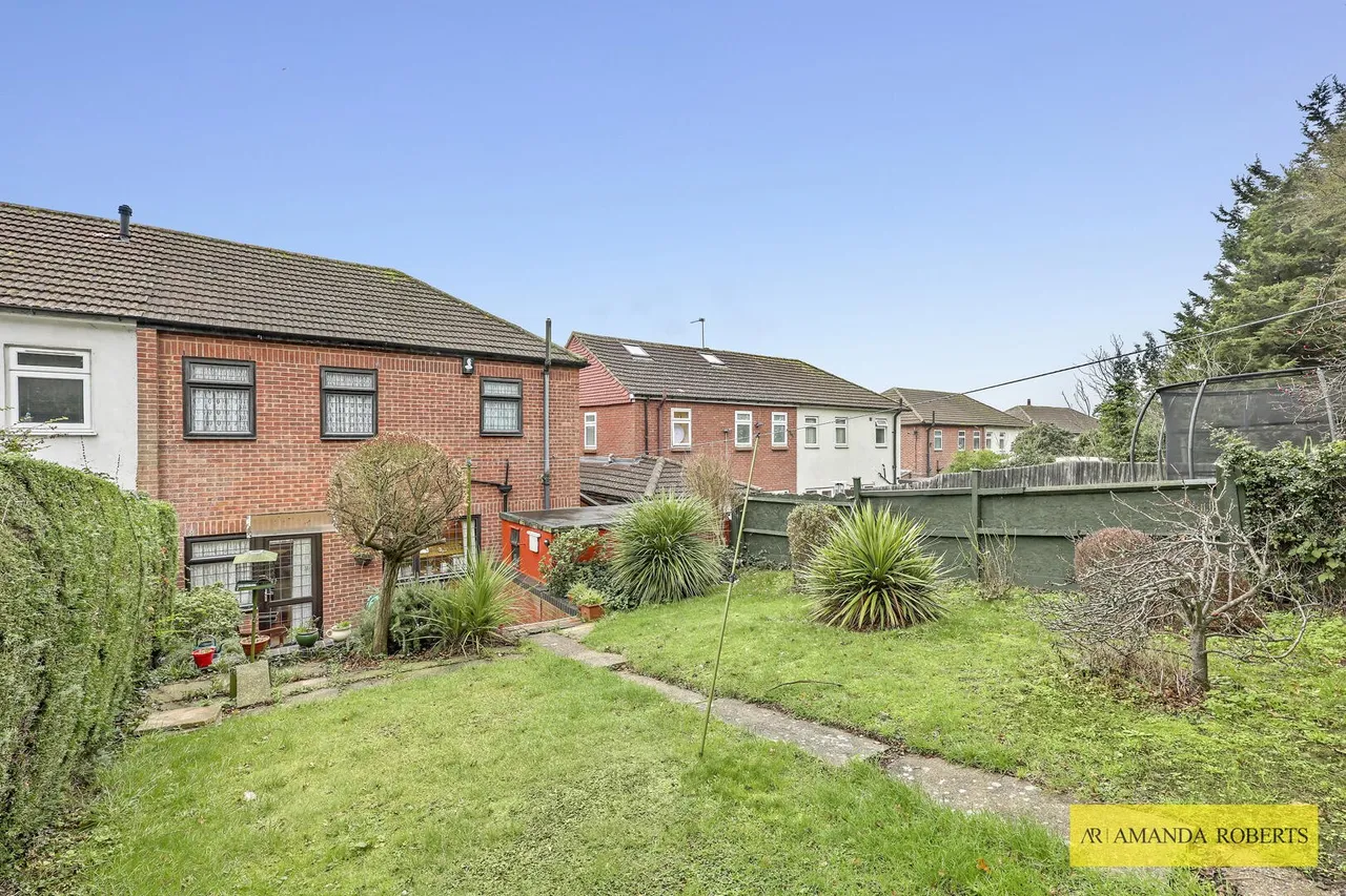 Antlers Hill, London, photo 21