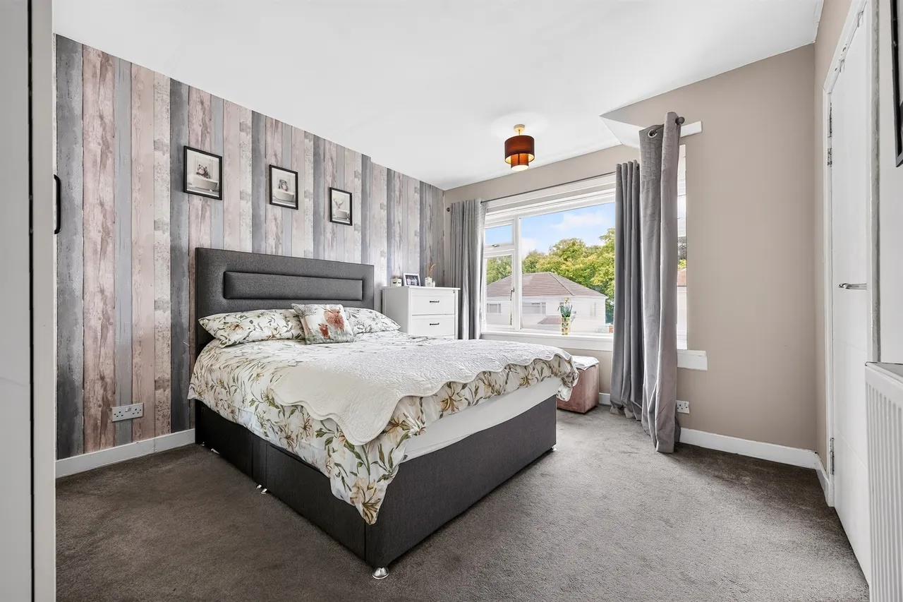 Douglas Avenue, Elderslie, Johnstone, photo 9