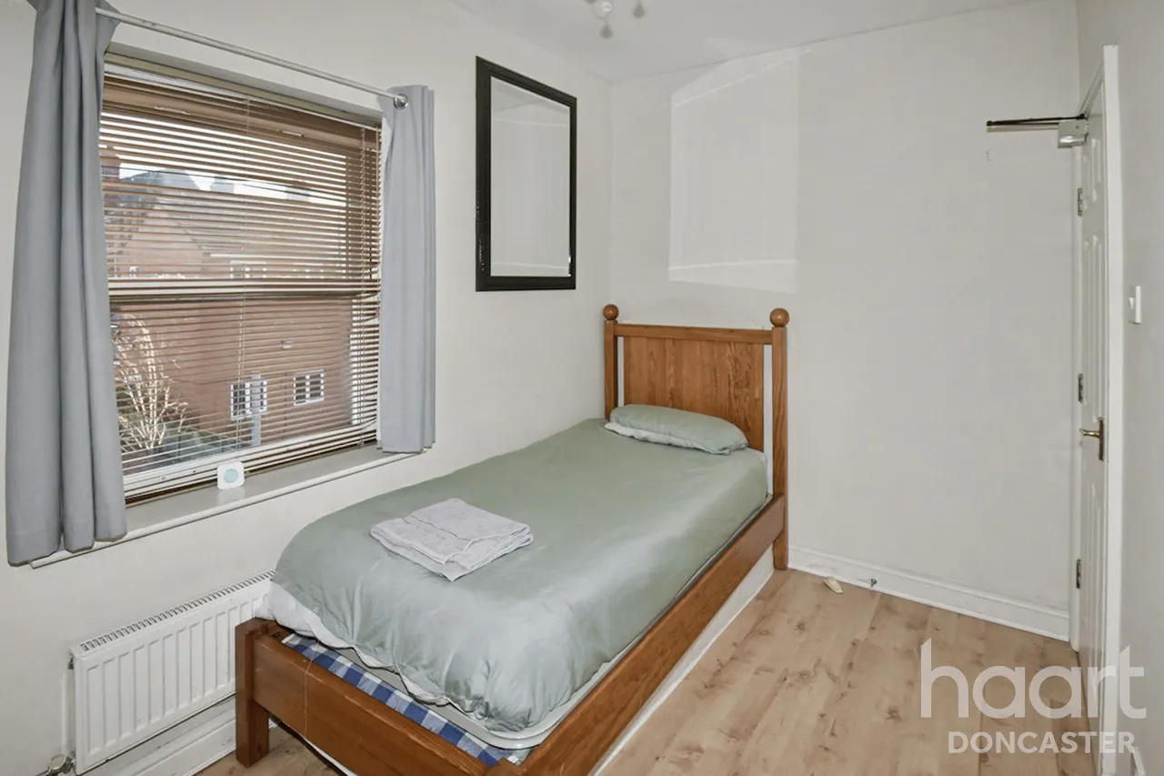 Auckland Road, Doncaster, DN2, photo 14