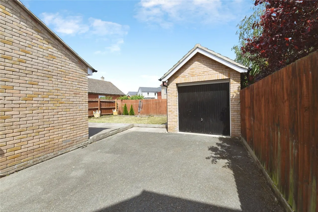 Madeley Close, Colchester, Essex, CO2, photo 3