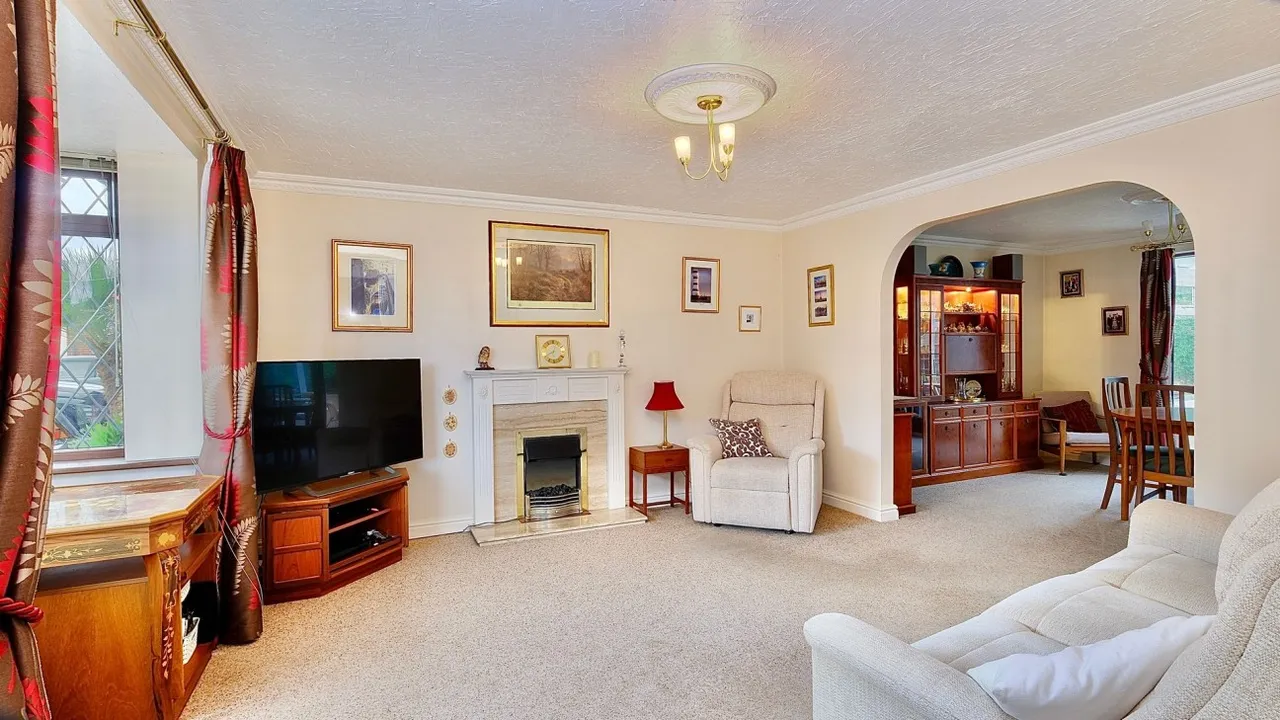 Townsend Close, Wyton, PE28, photo 2