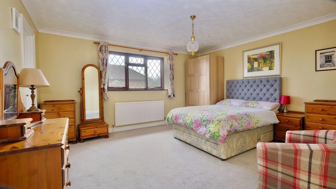 Townsend Close, Wyton, PE28, photo 9