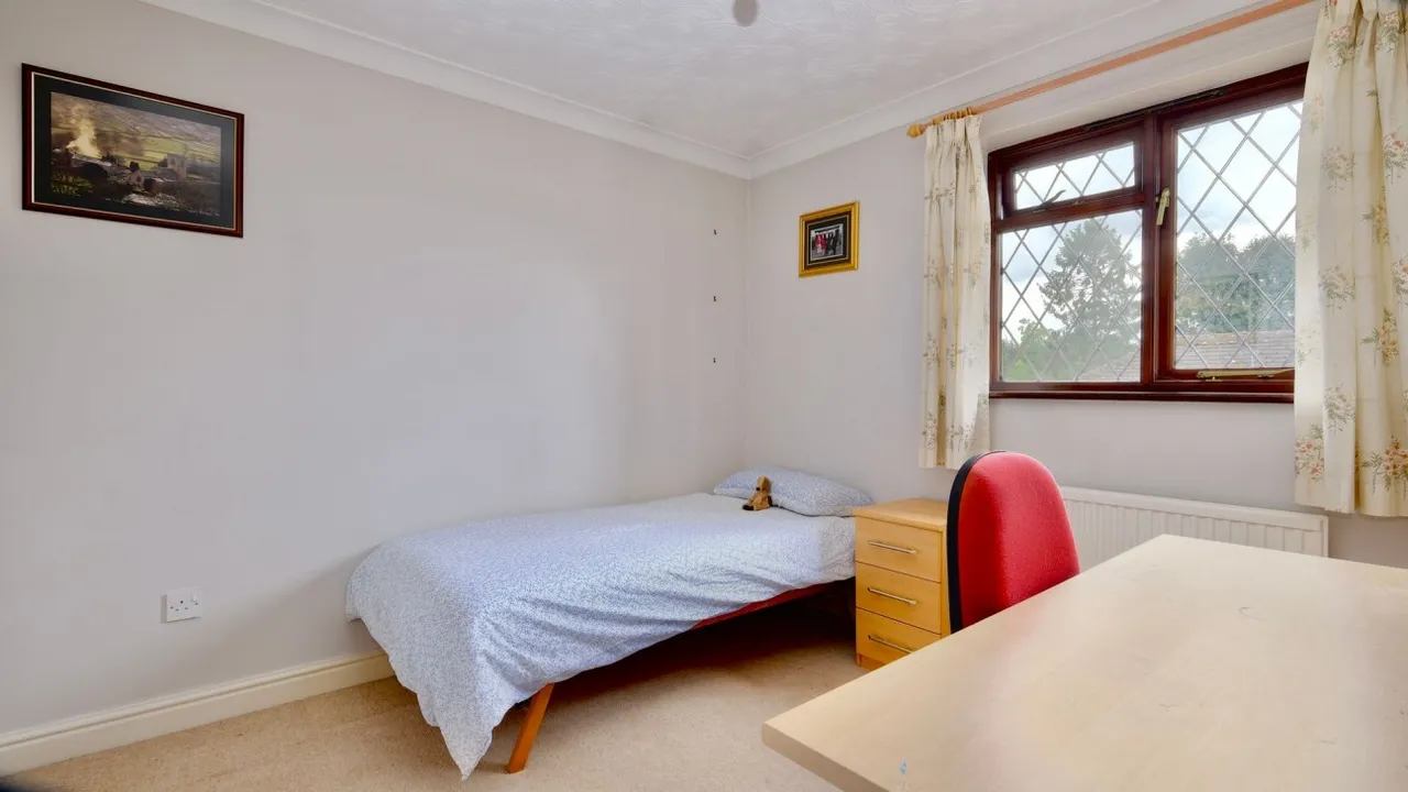Townsend Close, Wyton, PE28, photo 12