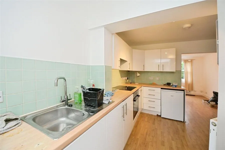 Claremont Road, London, E7, photo 11