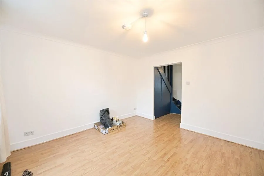 Claremont Road, London, E7, photo 5