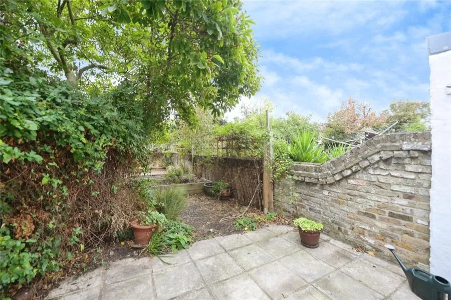 Claremont Road, London, E7, photo 23