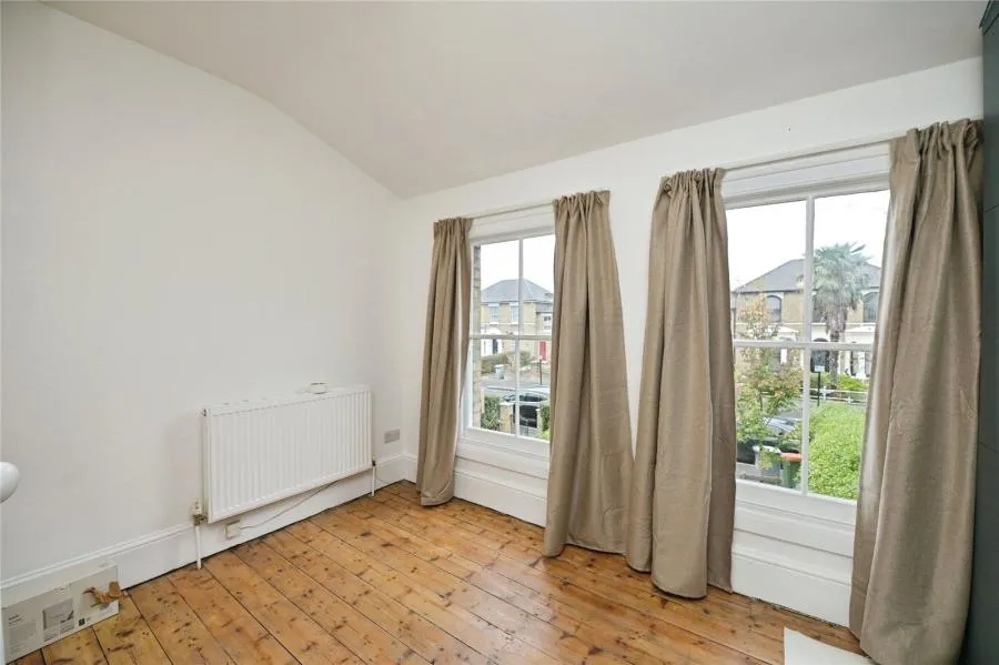 Claremont Road, London, E7, photo 19