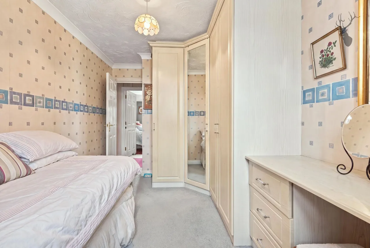 Forest Drive, Theydon Bois, CM16, photo 12
