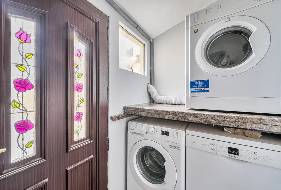 Thrupp Lane, Thrupp, GL5, photo 19