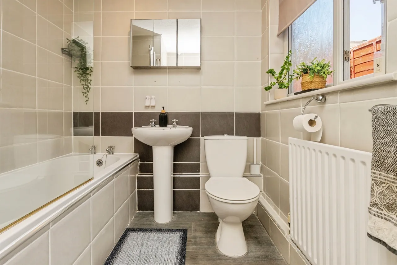 Wiggin Street, Birmingham, B16, photo 15