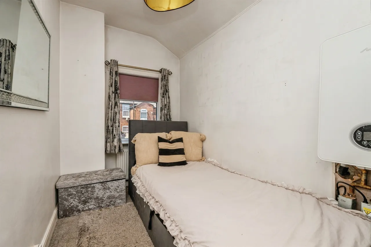 Wiggin Street, Birmingham, B16, photo 13