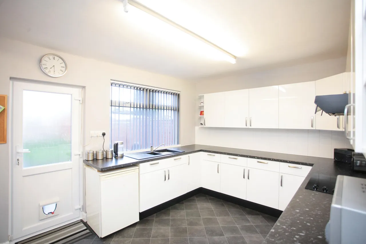 Rollason Road, Coventry, West Midlands, CV6, photo 9