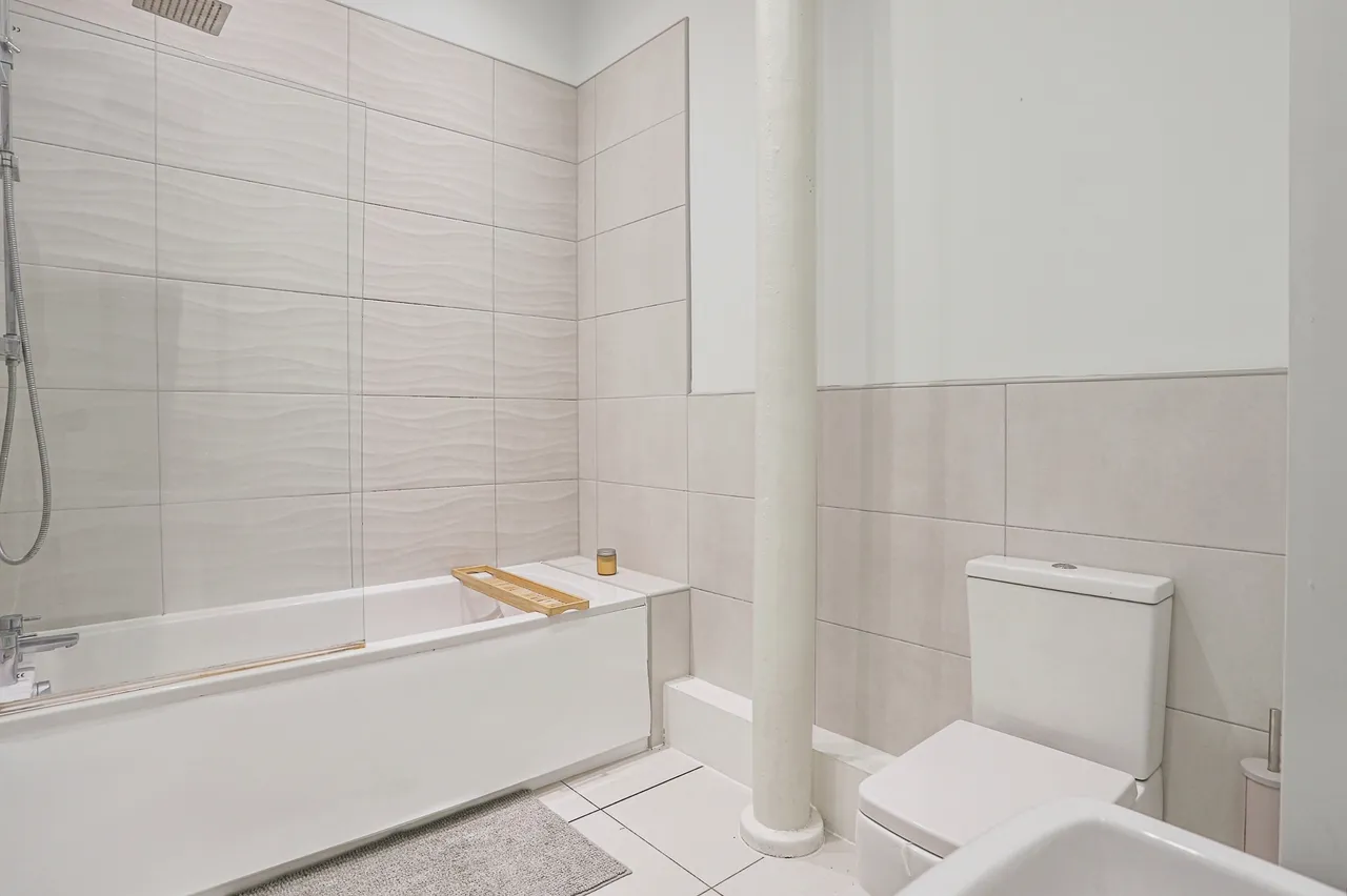 Atkinson Street, Leeds, LS10, photo 9