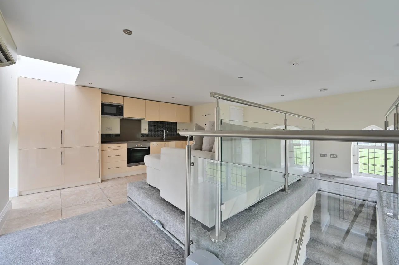 Flat 25, Jfk House, Bushey, photo 6
