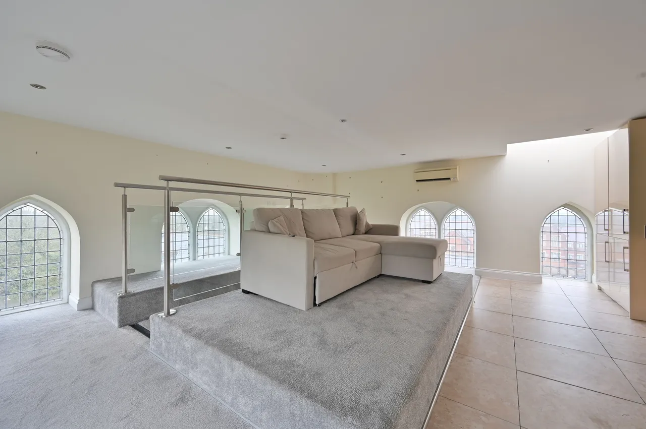 Flat 25, Jfk House, Bushey, photo 4