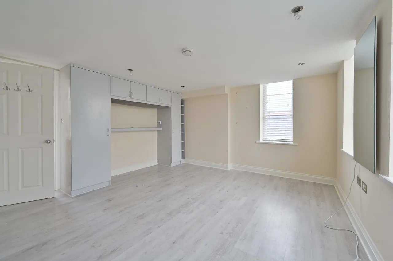 Flat 25, Jfk House, Bushey, photo 10