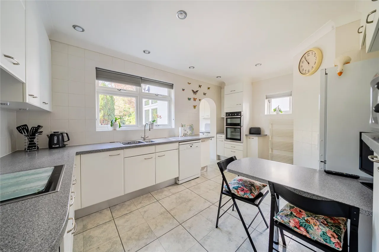 Stambourne Way, West Wickham, BR4, photo 15