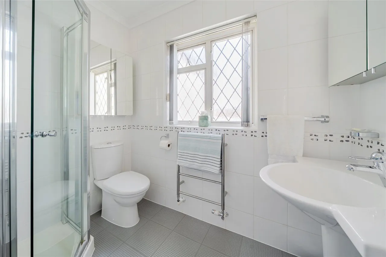Stambourne Way, West Wickham, BR4, photo 12