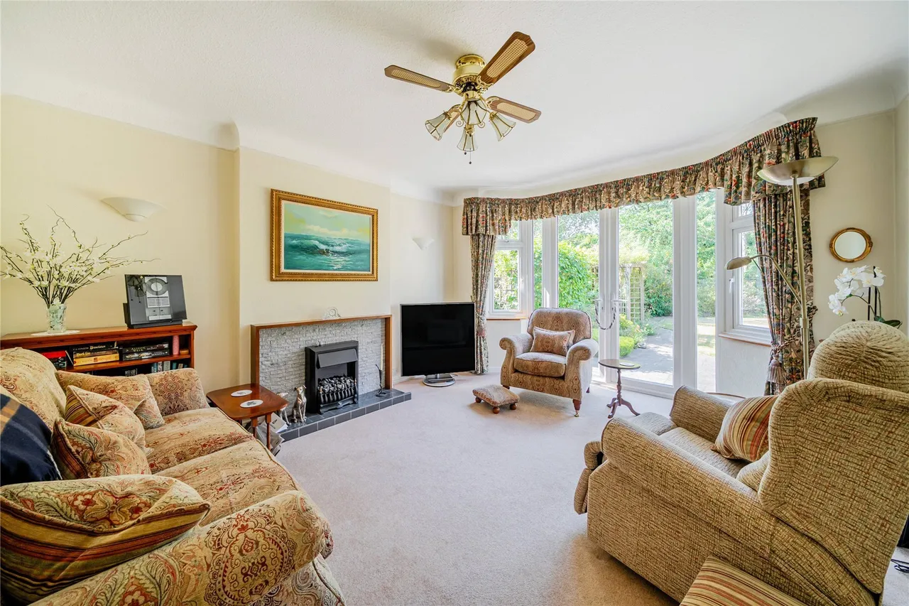 Stambourne Way, West Wickham, BR4, photo 2