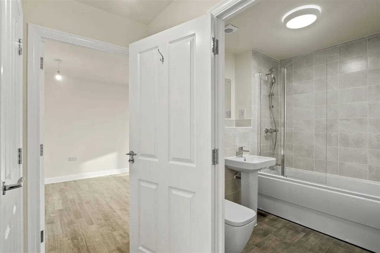 Osprey Drive, Trumpington, CB2, photo 10