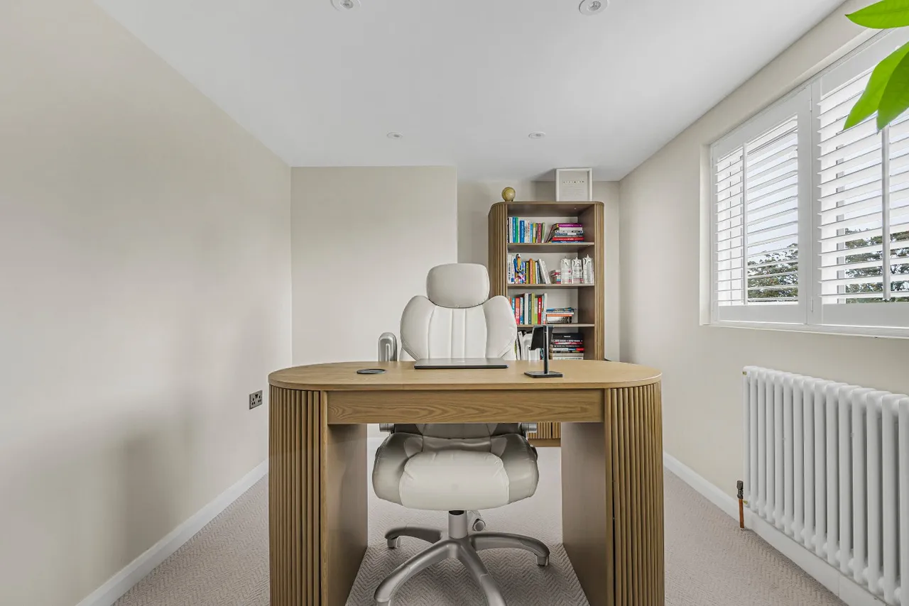 Southwood Road, New Eltham, photo 8