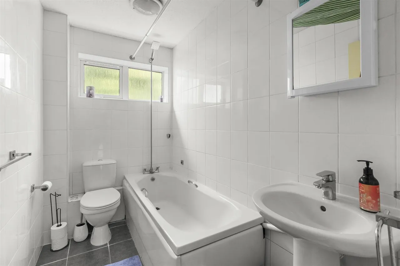 Brambleside, High Wycombe, HP11, photo 9