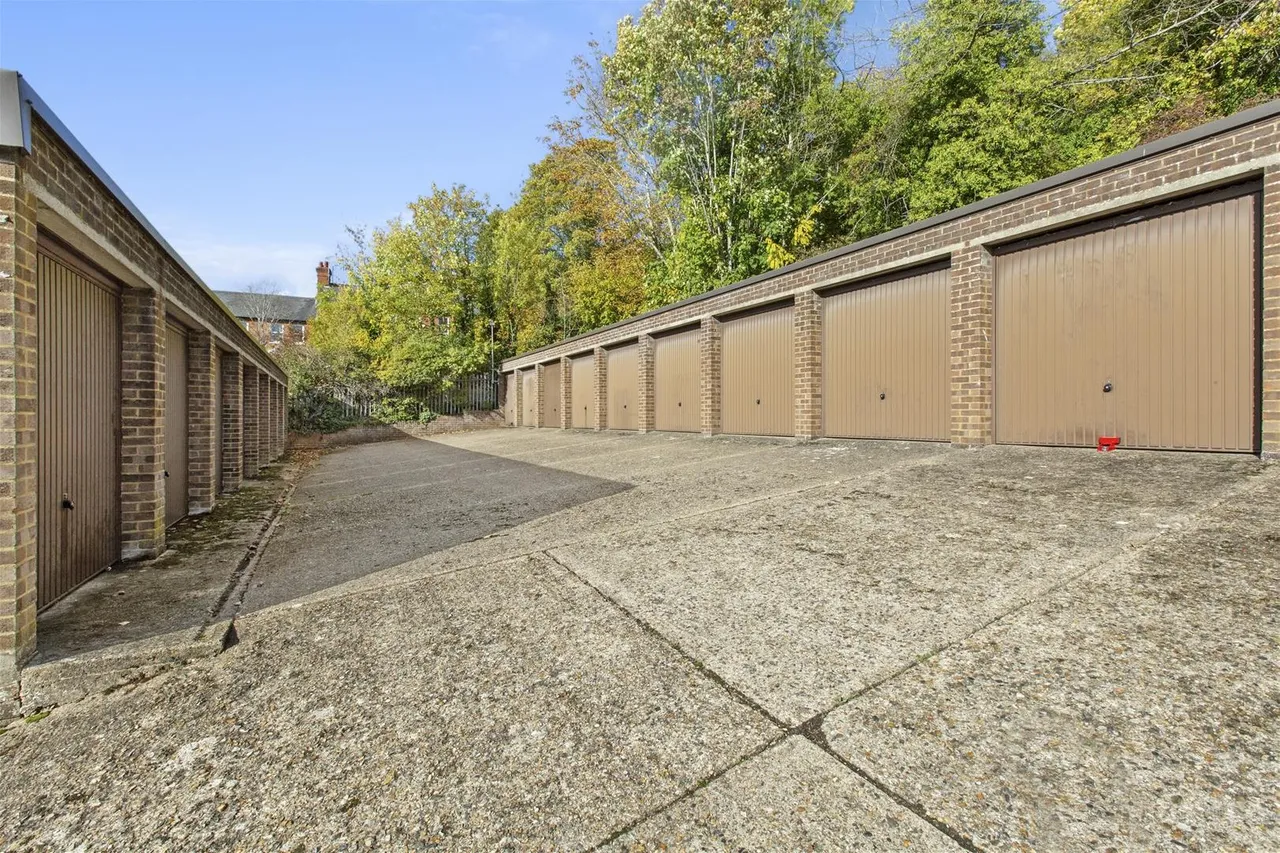 Brambleside, High Wycombe, HP11, photo 11