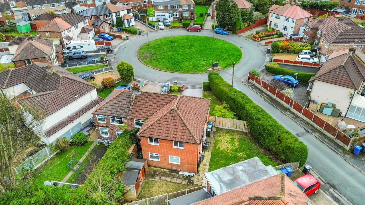 Ivy Road, Woolston, Warrington, Warrington, WA1 4DS, photo 4