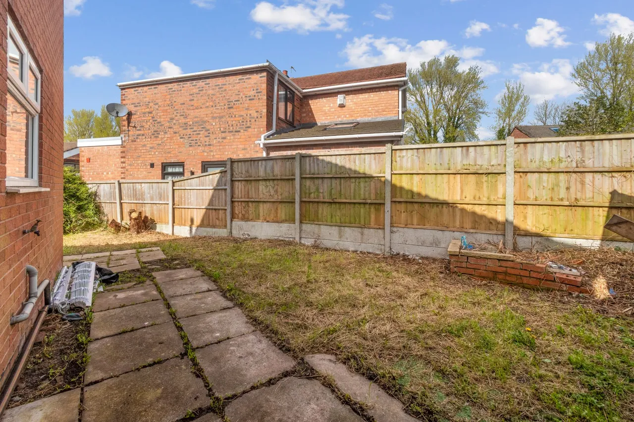 Ivy Road, Woolston, Warrington, Warrington, WA1 4DS, photo 32
