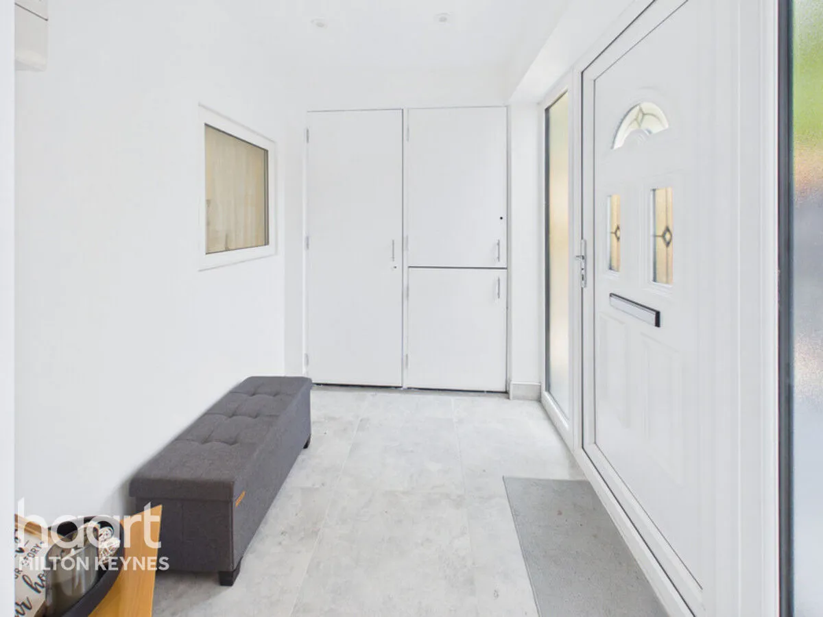 Smithergill Court, Milton Keynes, MK13, photo 2