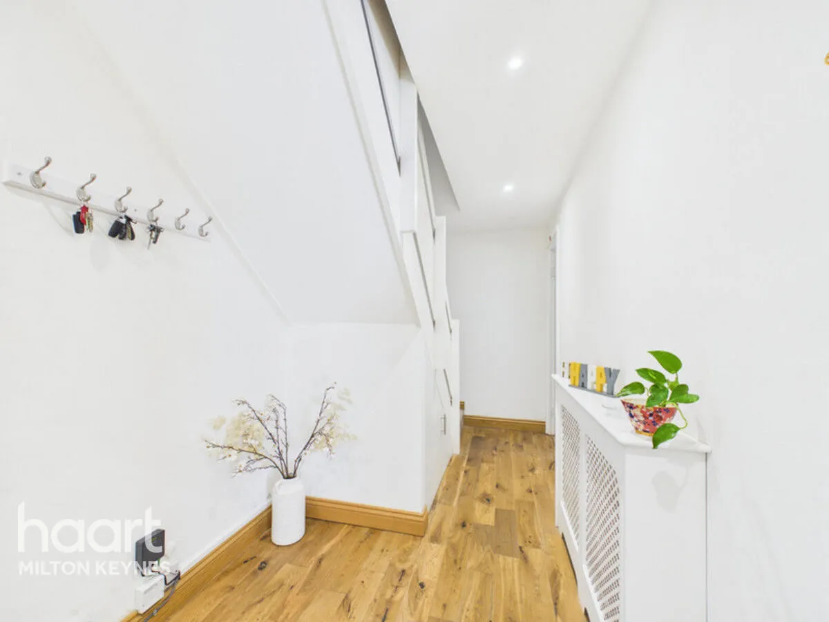Smithergill Court, Milton Keynes, MK13, photo 9