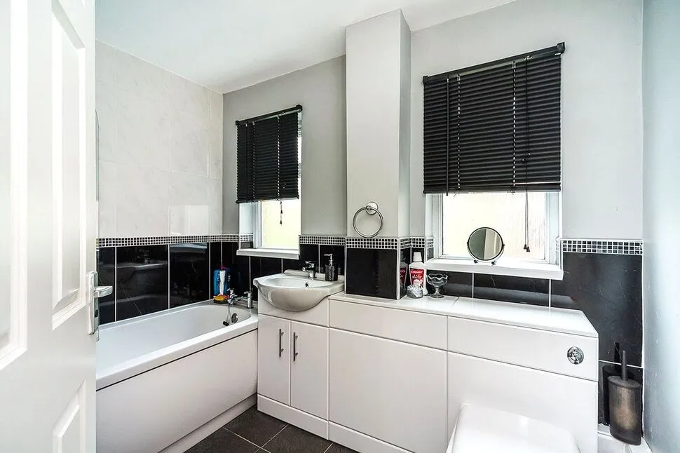 Central Drive, Dudley, DY3, photo 8