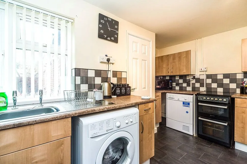 Central Drive, Dudley, DY3, photo 4
