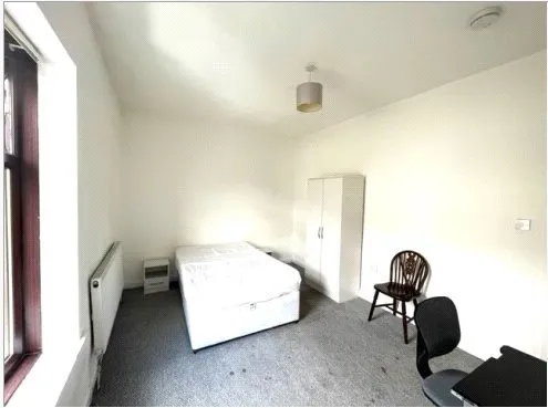 Athol Street South, Burnley, BB11, photo 8
